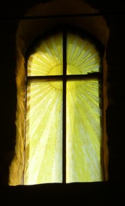 Fenster im Chorraum der Klosterkirche